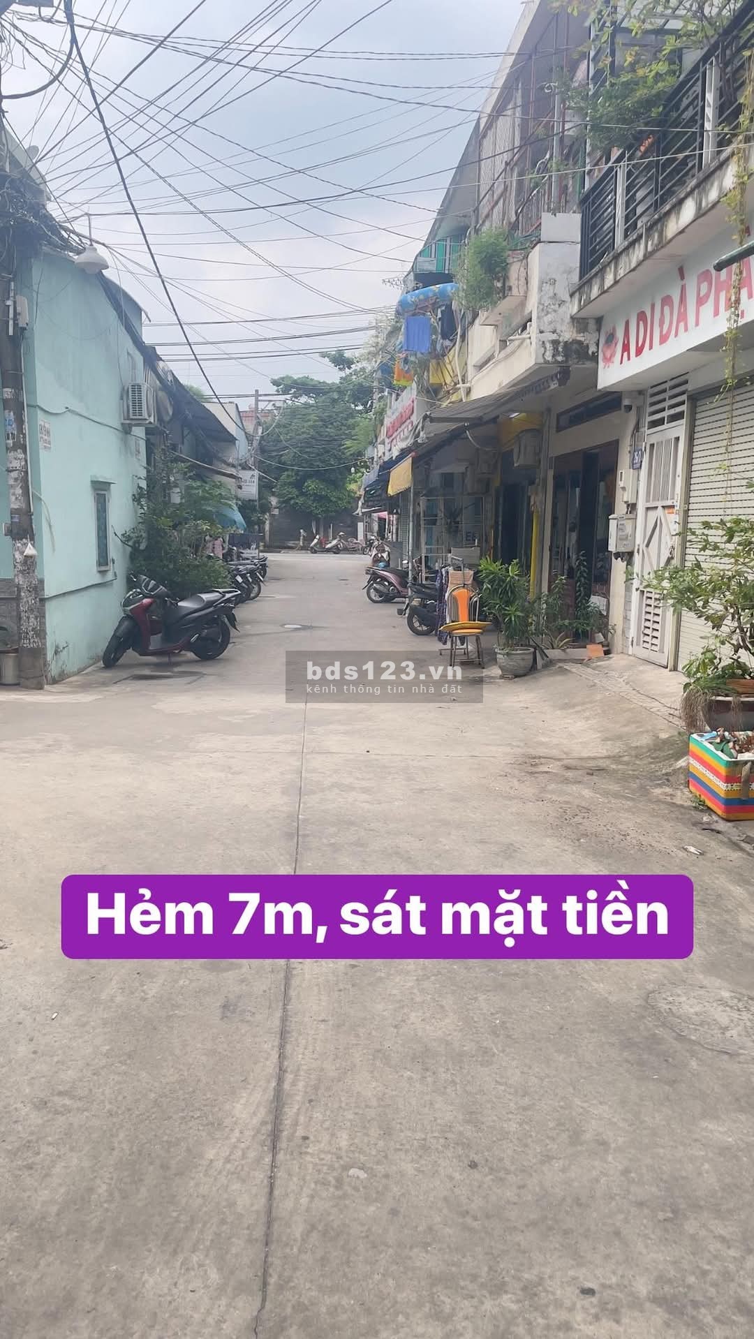 Cần bán CHDV 9 phòng, Mới nhất ở Tân Phú