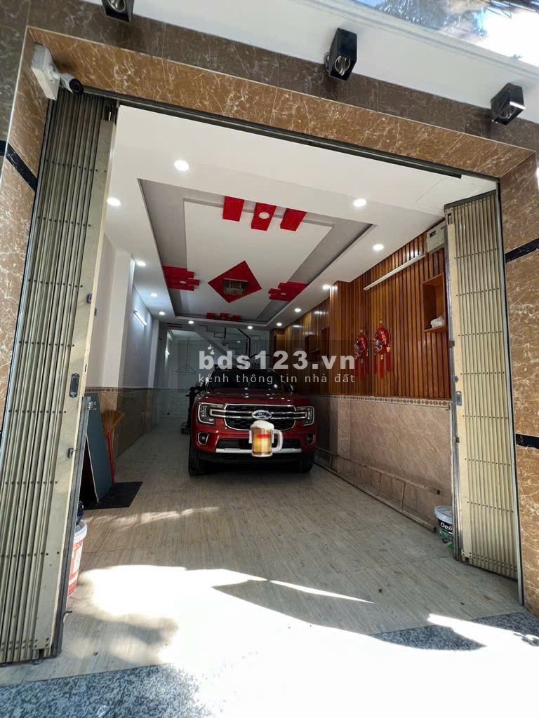 Nhà 3 tầng BTCT ngay nhà thờ Bình Thuận - Giáp Tân Phú - 53m2 - Đường 8M
