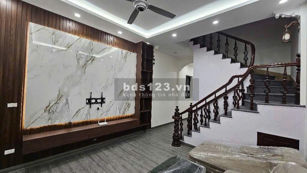 Hơn 7 tỷ thôi 54m x 4 tầng, chính chủ gửi bán nhà đẹp Dương nội ở ngay ngõ thông Ô tô