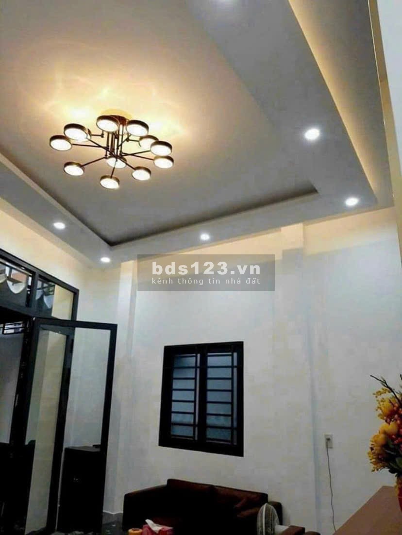 Sát cánh cùng đổi tuyển Việt Nam lượt về cần bán gấp căn nhà ở dường Bình Trị Đông quận Bình Tân