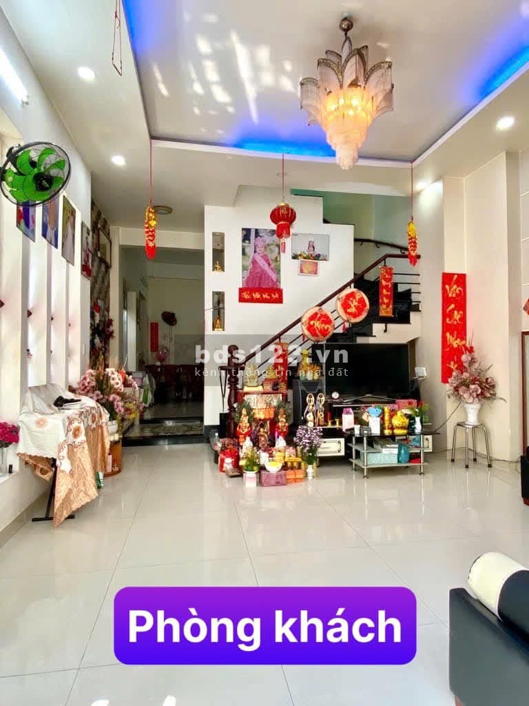 Villa mini ở trung tâm quận Tân Phú giá giảm sốc