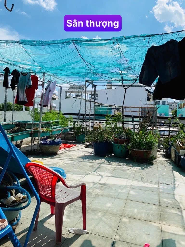 Villa mini ở trung tâm quận Tân Phú giá giảm sốc