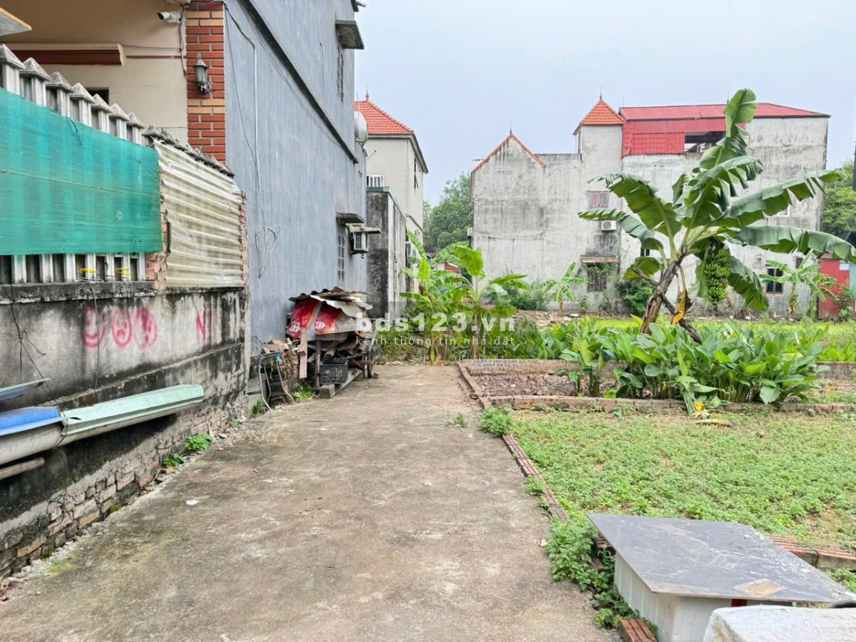 Bán đất tổ 7, TT Quang Minh, Mê Linh, HN. Gần KCN Quang Minh. DT 104m, giá 2,55 tỷ.