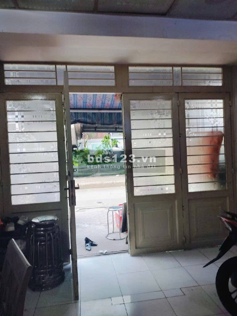 Nhà mới Q8, gần bến xe Q8, giá siêu hời chỉ 1.9x tỷ nhỉnh xíu