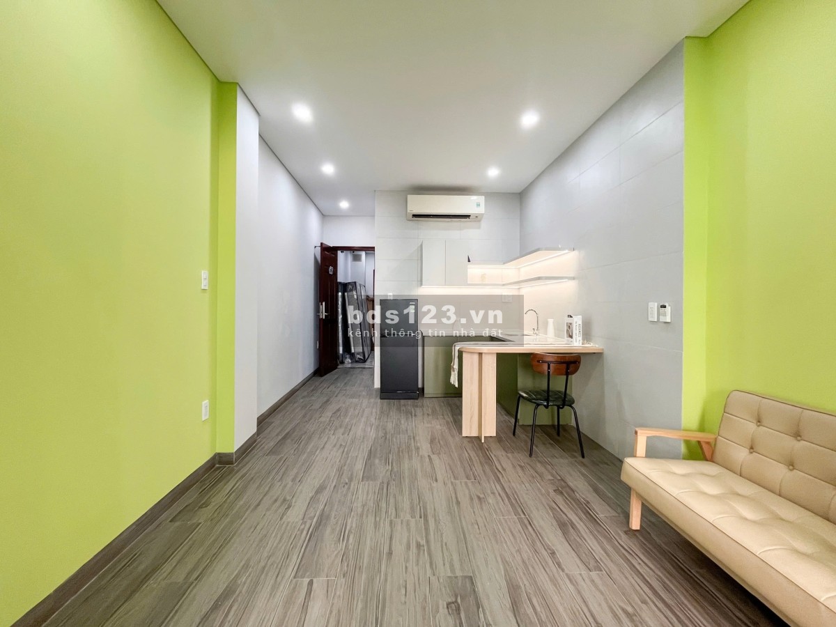 Cho thuê căn hộ 40m², full nội thất, ban công siêu đẹp, đường Nguyễn Thị Nhỏ, Quận Tân Bình