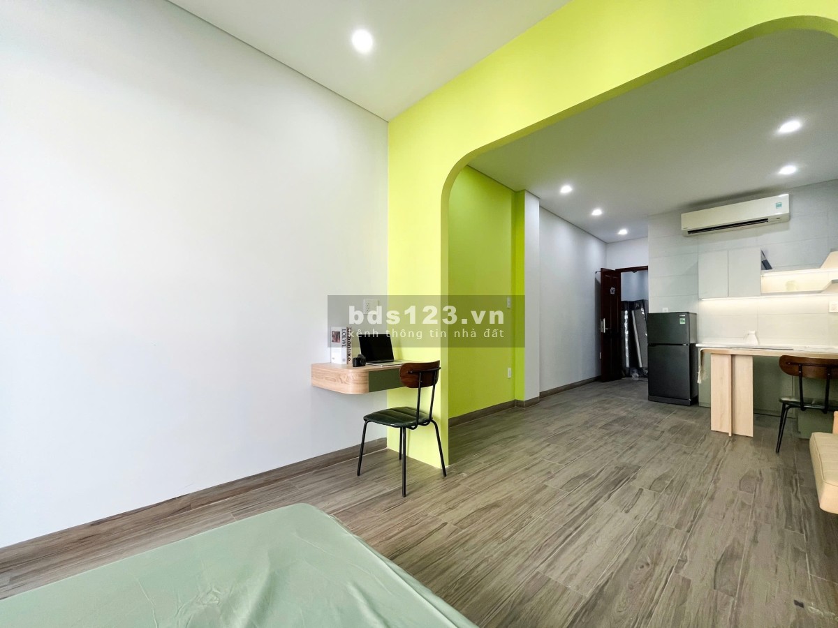 Cho thuê căn hộ 40m², full nội thất, ban công siêu đẹp, đường Nguyễn Thị Nhỏ, Quận Tân Bình