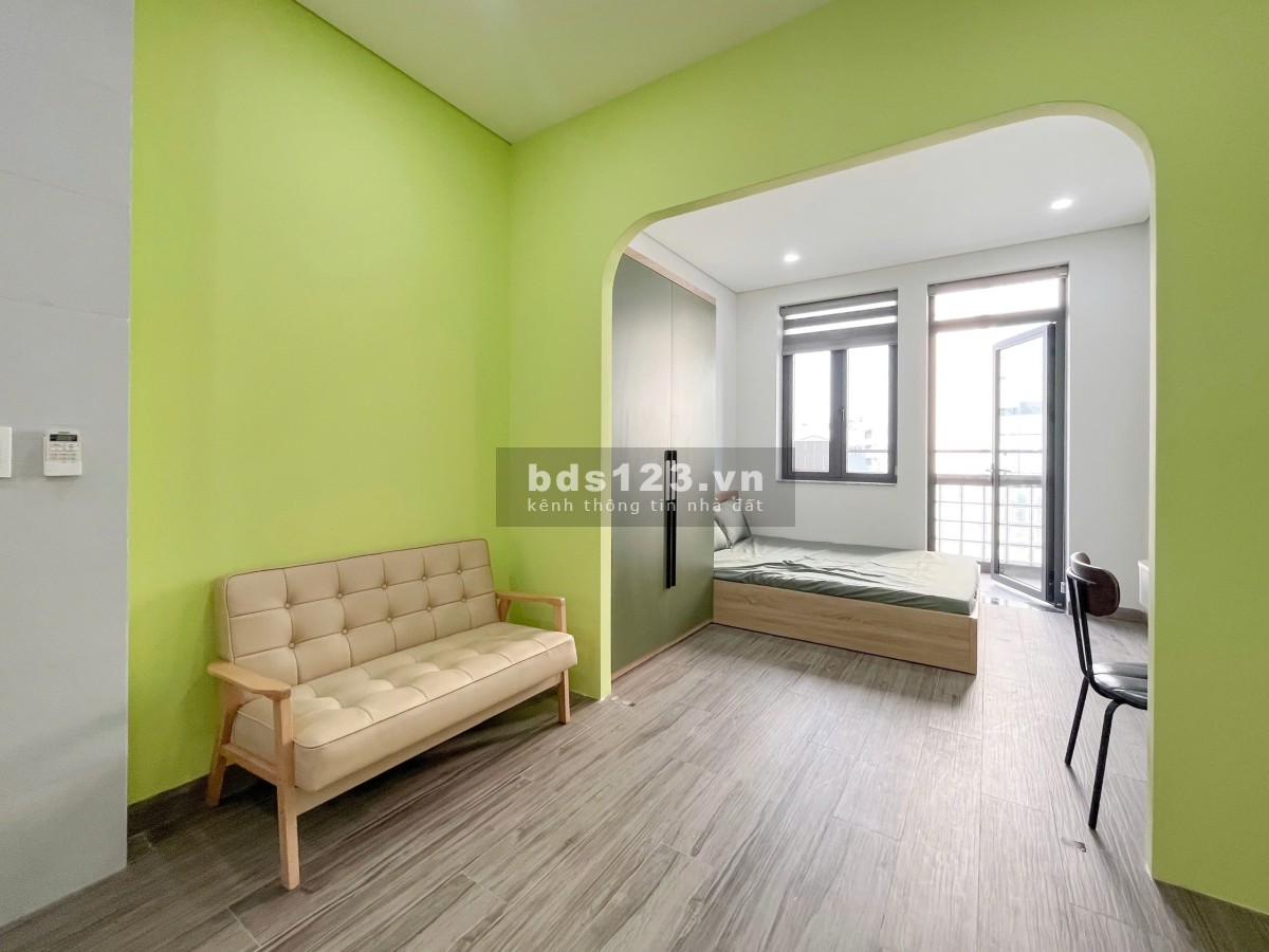 Cho thuê căn hộ 40m², full nội thất, ban công siêu đẹp, đường Nguyễn Thị Nhỏ, Quận Tân Bình