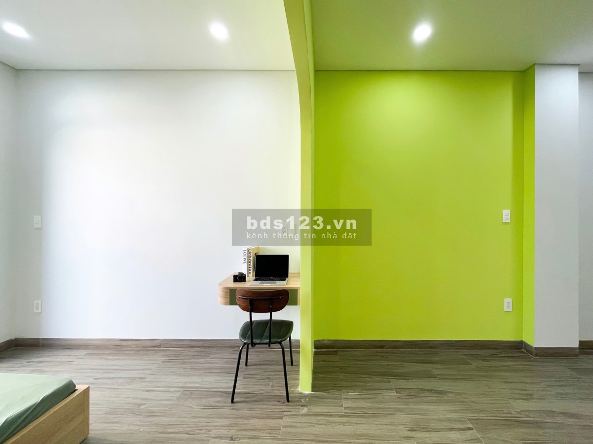 Cho thuê căn hộ 40m², full nội thất, ban công siêu đẹp, đường Nguyễn Thị Nhỏ, Quận Tân Bình
