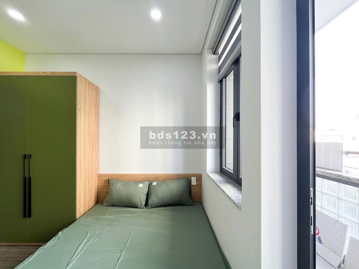 Cho thuê căn hộ 40m², full nội thất, ban công siêu đẹp, đường Nguyễn Thị Nhỏ, Quận Tân Bình