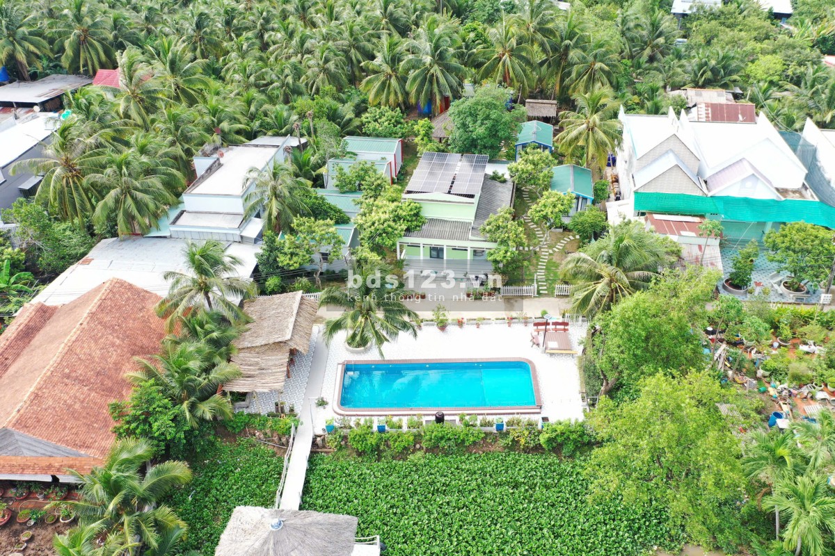 Chính chủ cần bán homestay ở Cồn Phụng - Giá 12 tỉ