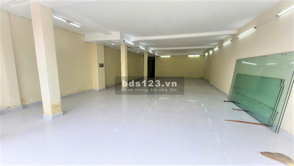 Cho thuê căn góc MT Huỳnh Tấn Phát Q7,vị trí KD sầm uất cạnh Phú Mỹ Hưng
