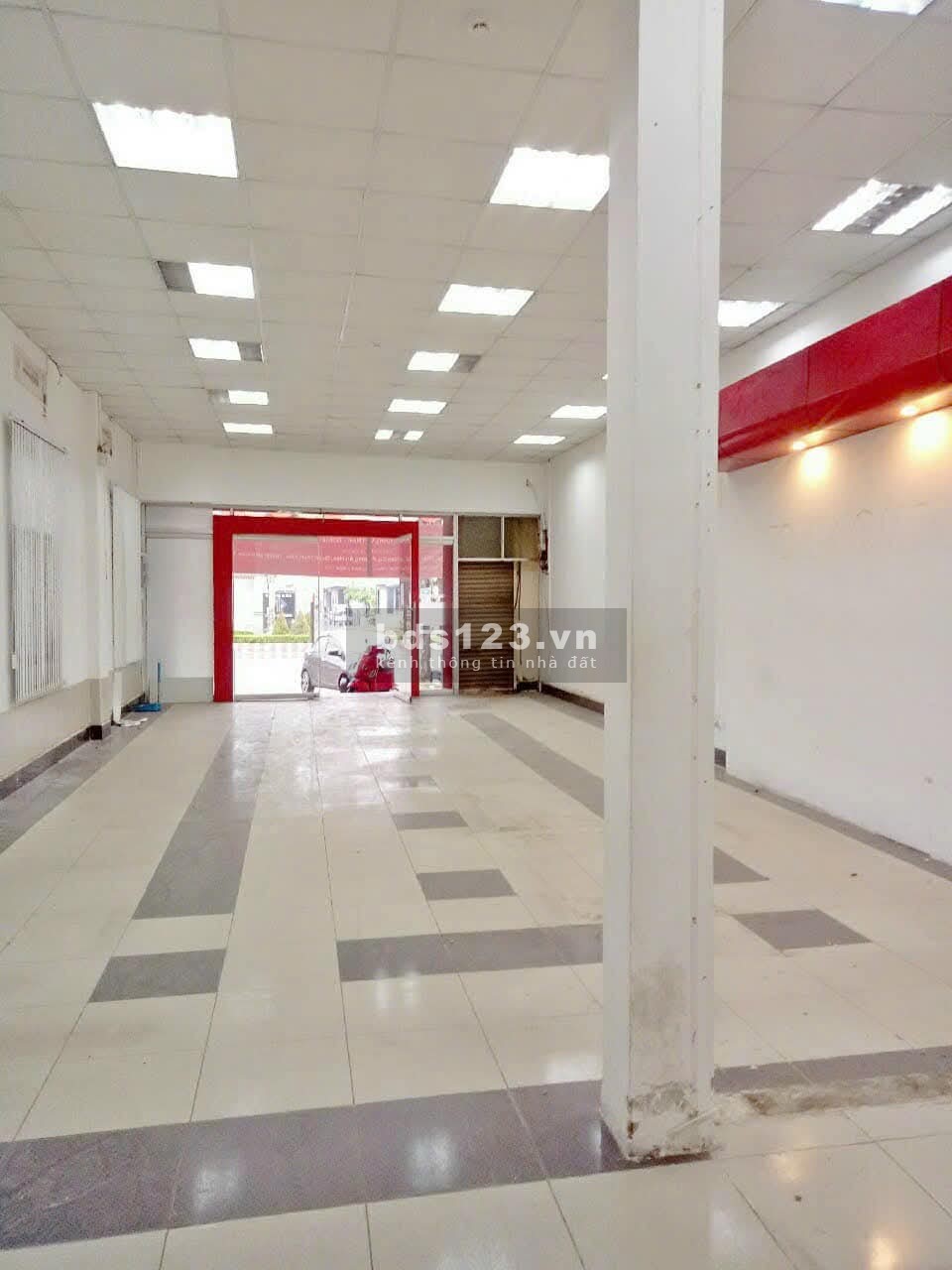 Cho thuê nhà mặt tiền 1 trệt 2 lầu Mậu Thân, trung tâm tp Cần Thơ