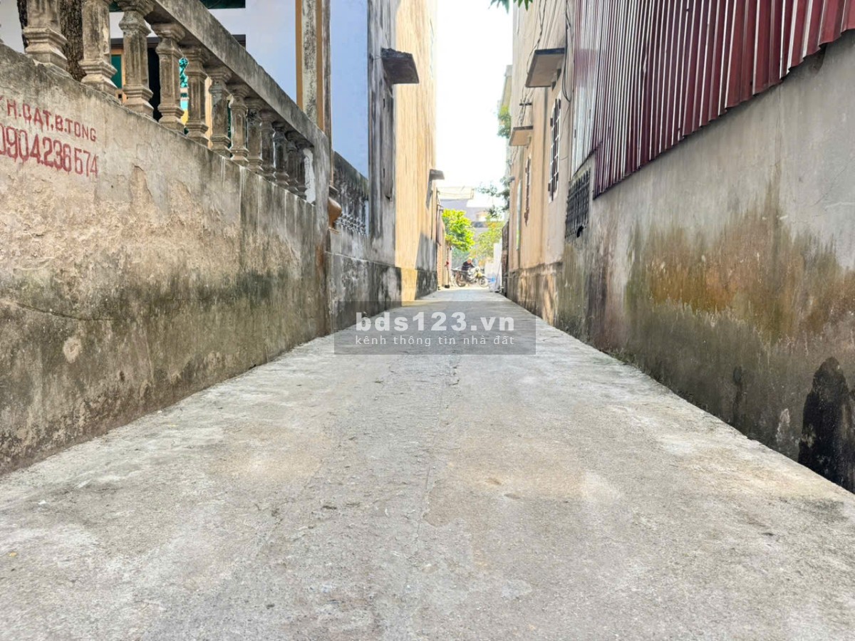 Bán đất Do Hạ, Tiền Phong, Mê Linh, HN. Gần chợ Yên, Hồ Ba Góc. DT 42m, giá 2,1 tỷ.