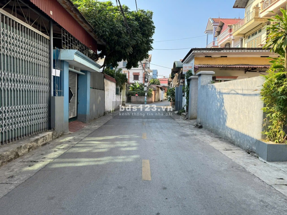 Bán đất Do Hạ, Tiền Phong, Mê Linh, HN. Gần chợ Yên, Hồ Ba Góc. DT 42m, giá 2,1 tỷ.