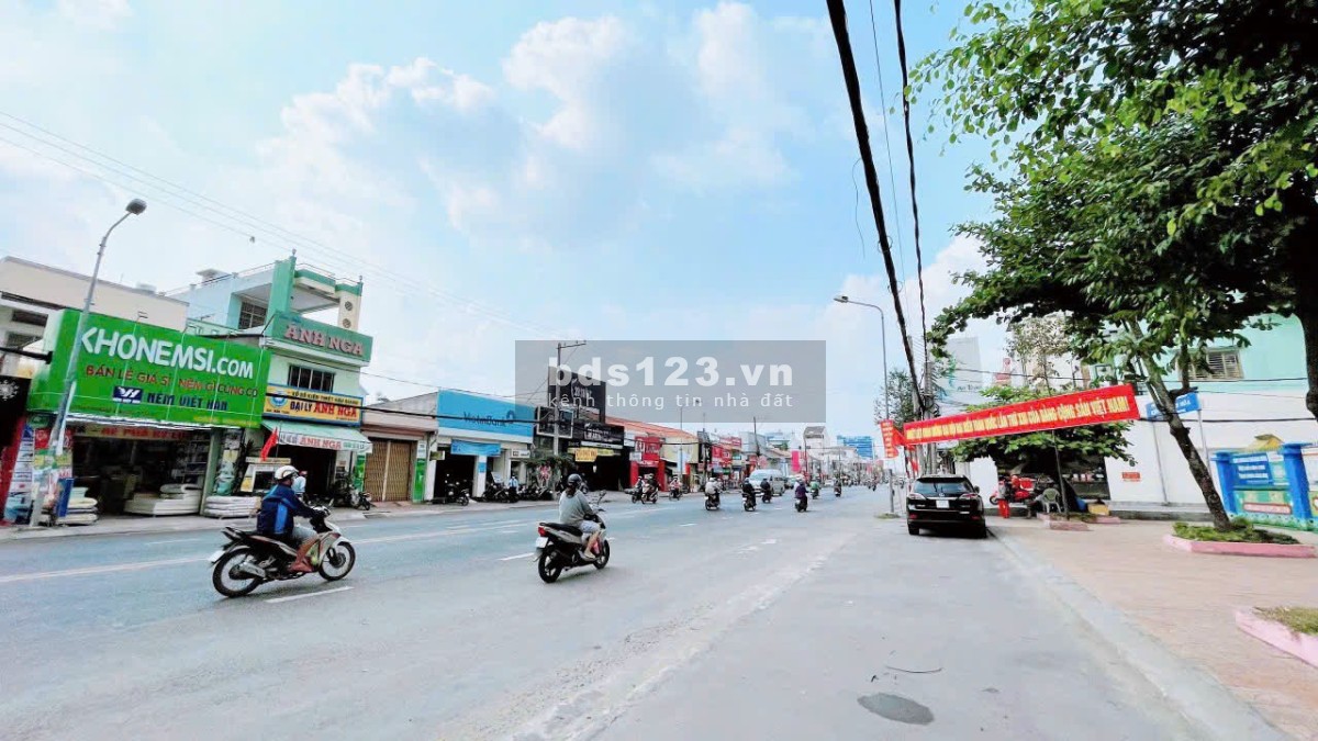 Cho thuê nhà 5 tầng góc hẻm Mậu Thân, Ninh Kiều, Cần Thơ
