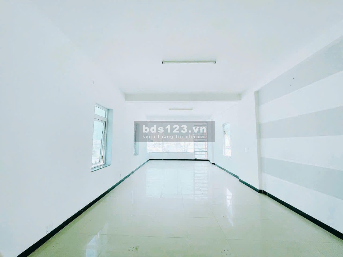 Cho thuê nhà 5 tầng góc hẻm Mậu Thân, Ninh Kiều, Cần Thơ