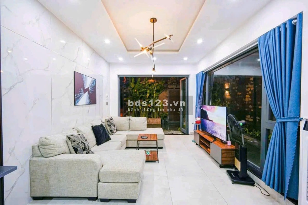 Cuối năm chủ cần tiền bán gấp căn hộ hạng sang sở hữu view trực diện điểm bắn pháo hoa Quốc Tế