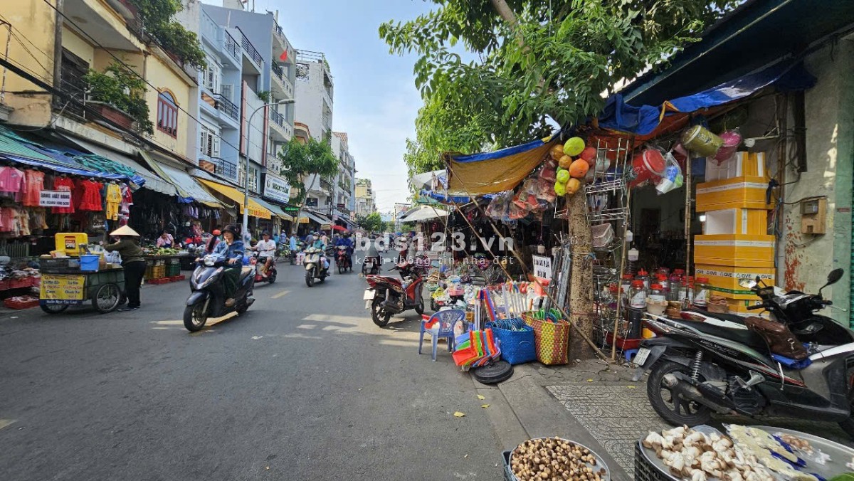 2MT 791 Phạm Văn Bạch, Gò Vấp Ngay Chợ KD Tốt, Giá siêu rẻ 124tr/m2
