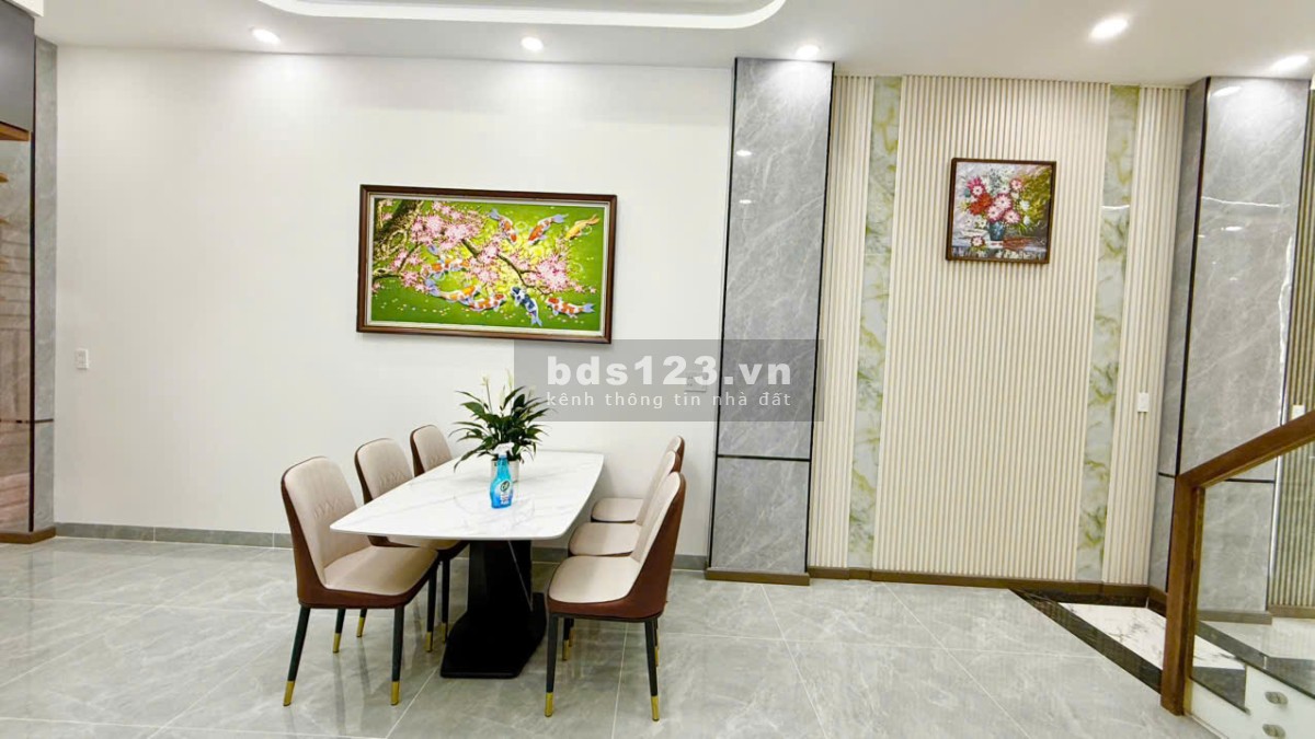 Bán nhà 1 trệt 2 lầu, chỉ 1,25 tỷ, gần chợ Bà Tri, Bình Dương, vào ở ngay!