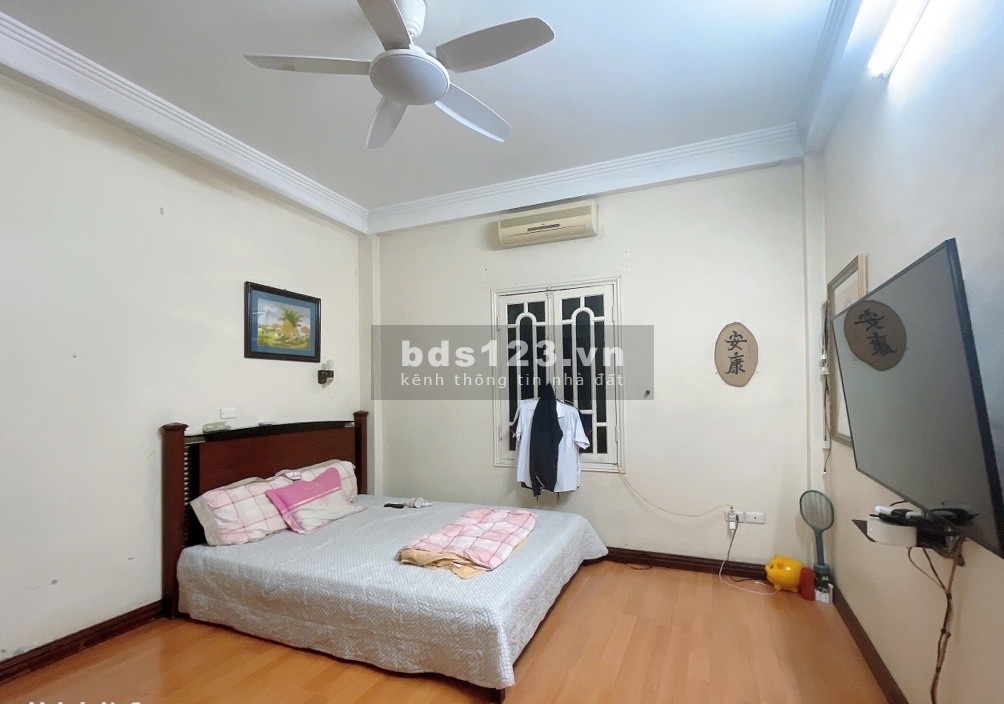 Bán nhà Hồng Tiến Ngọc Lâm 7 tỷ ô tô, trường học, siêu thị, chung cư, ngân hàng sát nhà