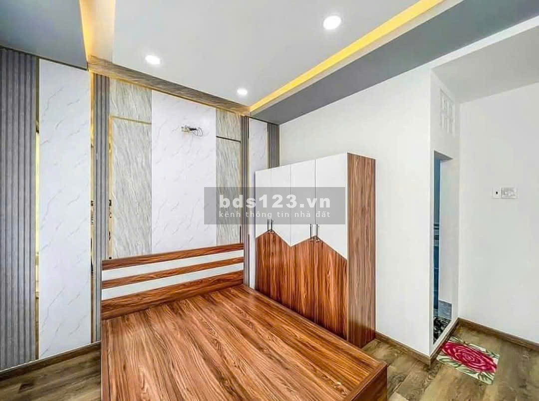 Gia Đình Cuối Năm Cần Tiền Kinh Doanh Cần Bán Nhà Gấp