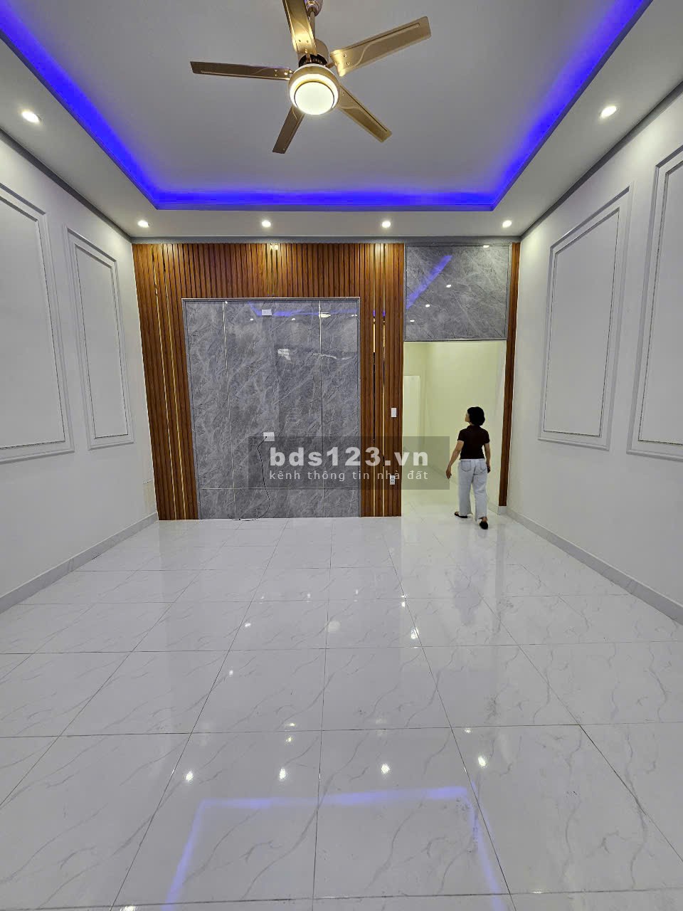 Bán Nhà SHR Ngay Mầm Non Sóc Nâu, DT 5x23, Giá 1.98 Tỷ (Thương Lượng)