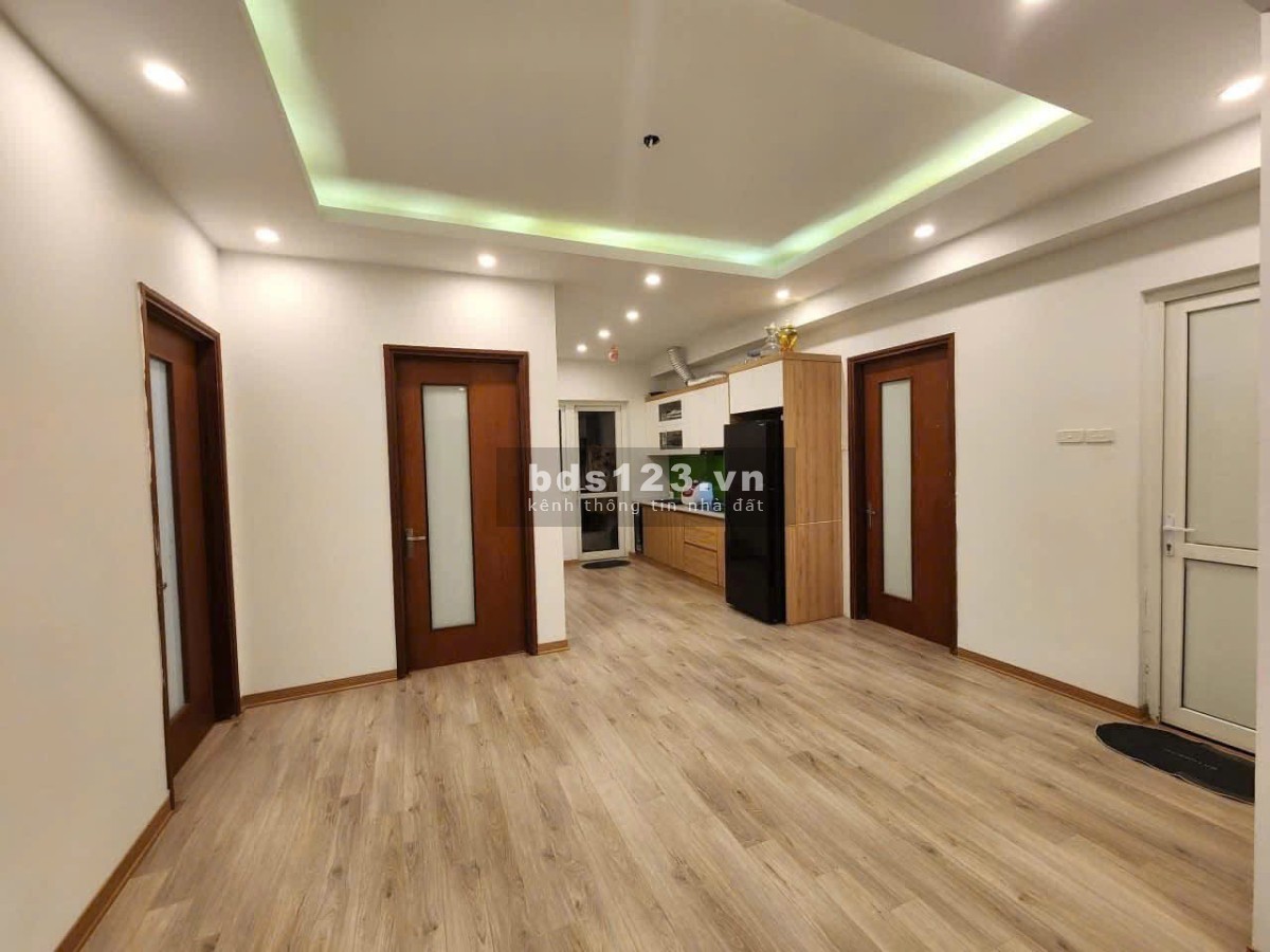 CHCC Screc Tower, Trường Sa, P12, Q3: 73m2, 2p ngủ + có Nt giá 14tr/th