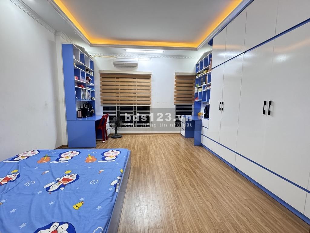 Bán nhà Thanh Xuân, Ngõ thông, Ô tô, Văn minh, 40Mx5T, Nhỉnh 10T