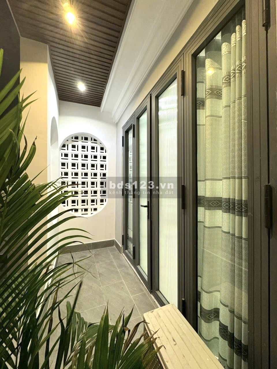 Bán nhà quận 6 - Hẻm xe hơi - Hàng hot nở hậu cực tốt mới đẹp lung linh - 6.5 T