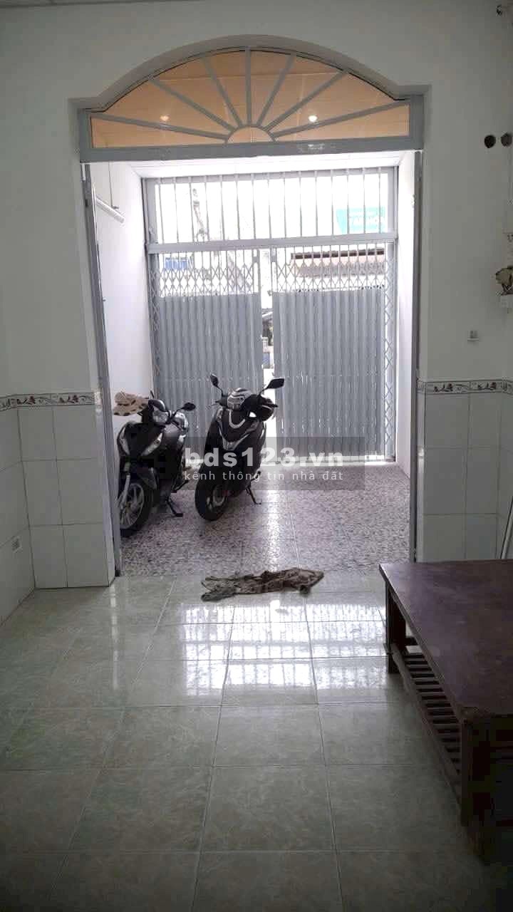 Bán nhà mặt tiền quận Bình Tân giá rẻ - Mặt tiền kinh doanh đa nghành nghề - 6.4 T