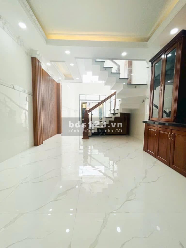 Nhà mới gần chợ Bình Trị Đông, giá rẻ đón Tết 2025, chỉ 6.55 tỷ ( TL)