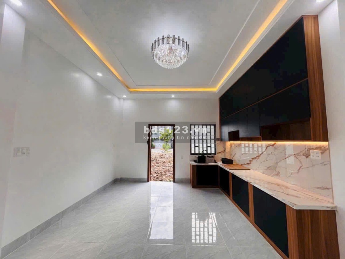 Chính chủ Bán nhà mặt tiền Ql50 Bình Chánh