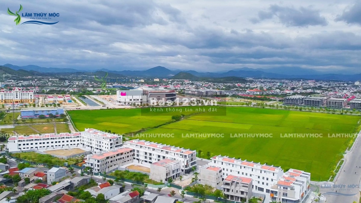 Nhà phố 3 tầng trung tâm thành phố Huế - Đối diện aeon mall