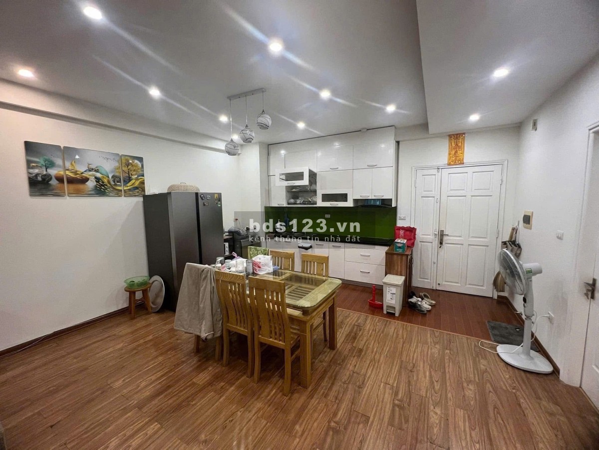 Chung cư Melody, Âu Cơ, Tân Sơn Nhỉ, TP: 13tr/th, 2p ngủ, 2wc 84m2.
