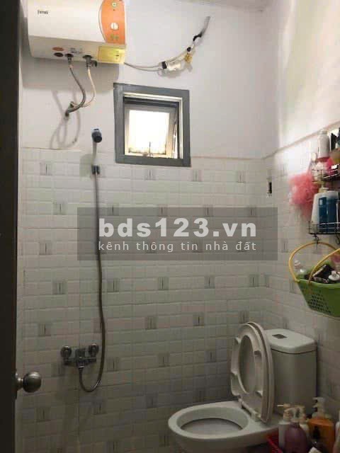 Chung cư 10A Trần Nhật Duật, Tân Định, Q1: 69m2, 2PN, nội thất 10tr