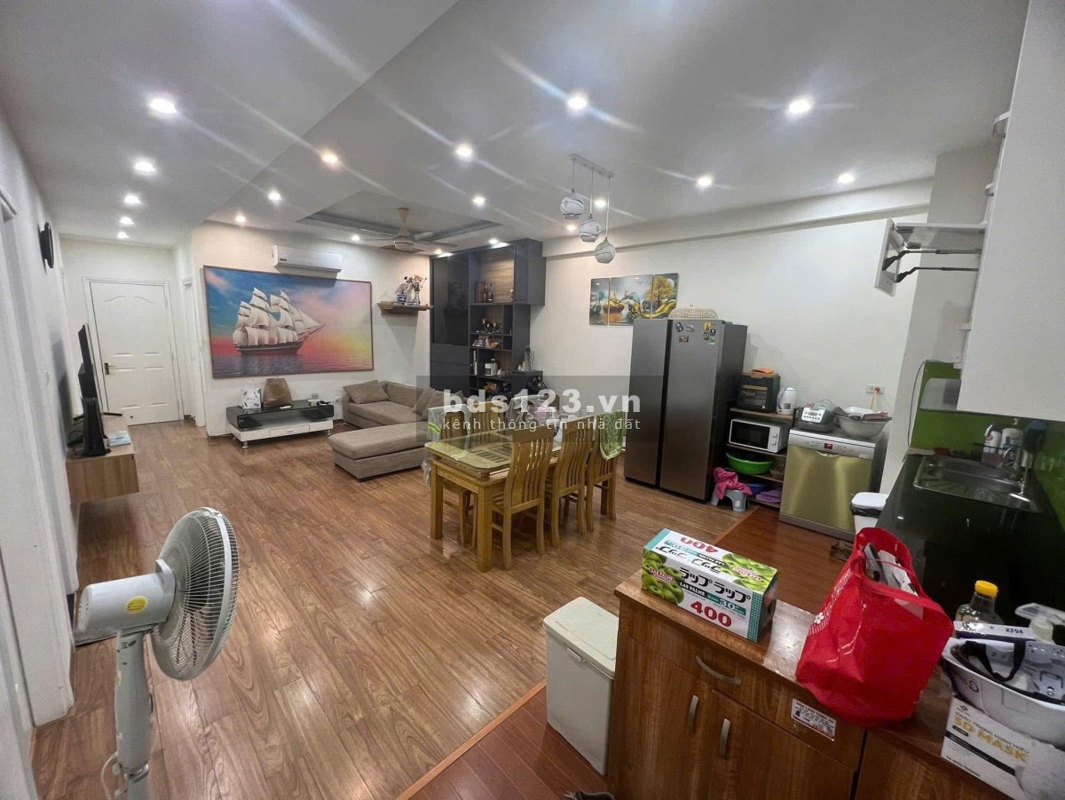 Chung cư Melody, Âu Cơ, Tân Sơn Nhỉ, TP: 13tr/th, 2p ngủ, 2wc 84m2.