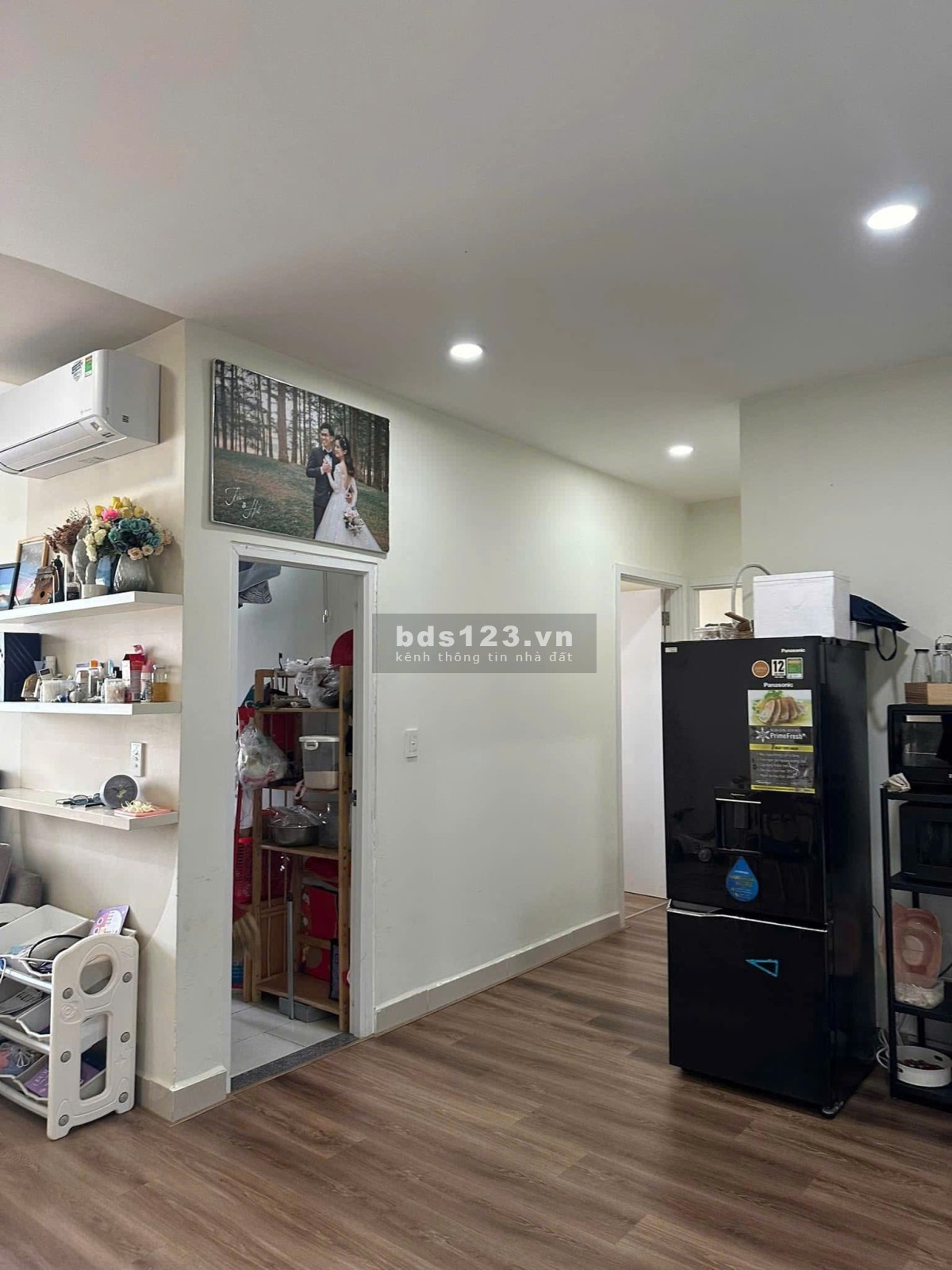 Chung cư Central Plaza, 91 Phạm Văn Hai, P3, TB, 72m2, 2PN, 14tr/tháng.