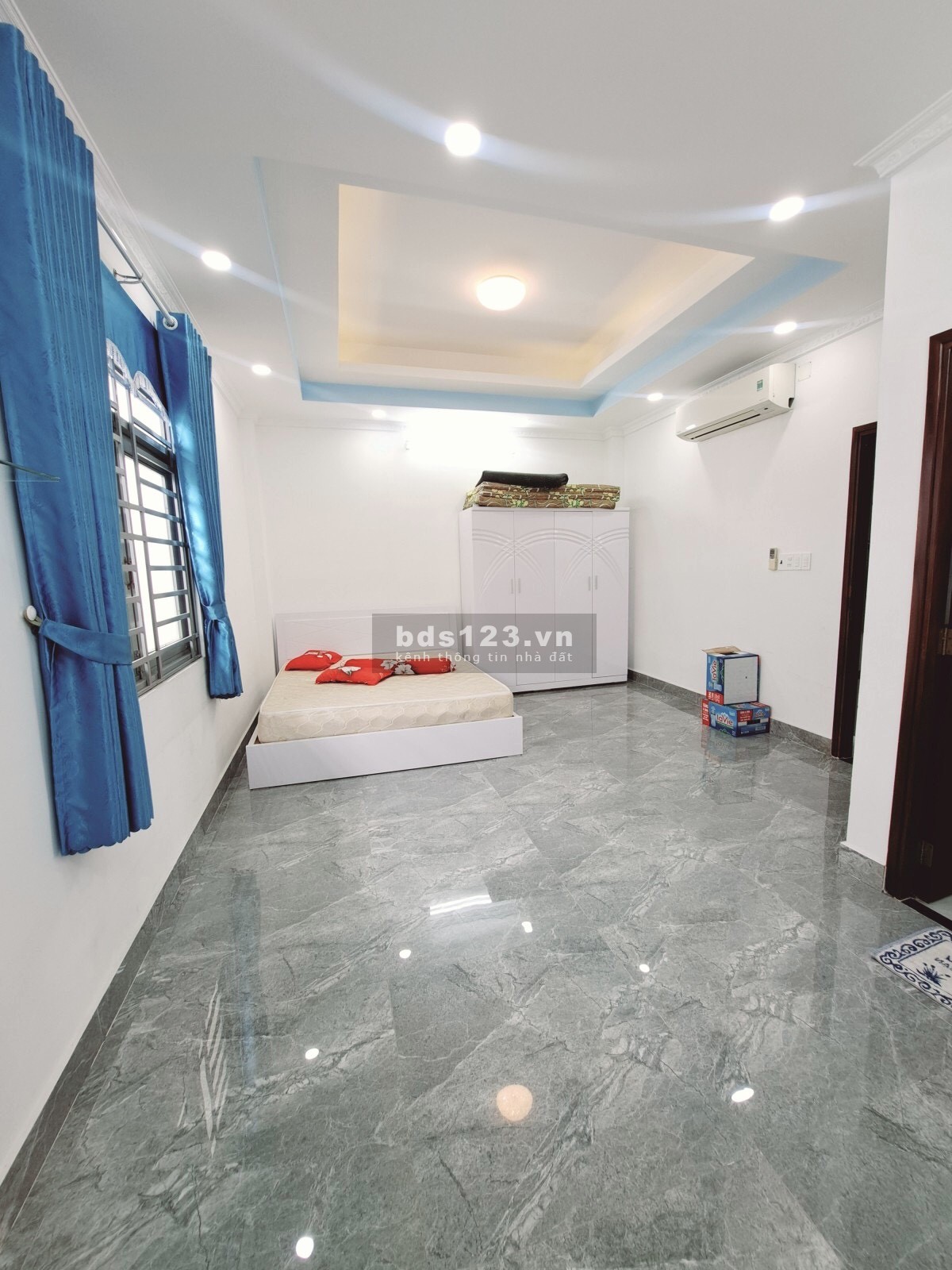 Bán nhà quận Bình Tân diện tích lớn - Nhà to rộng thoáng mát - 9.5 T