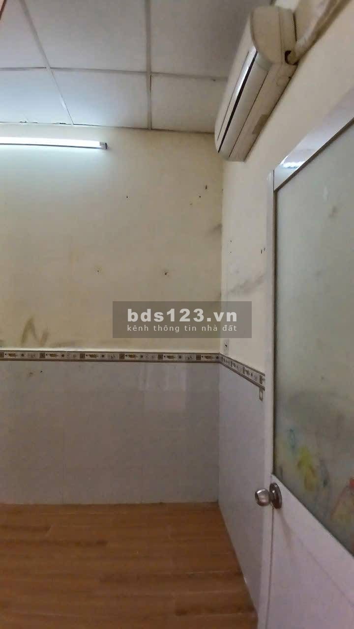 Giá thuê chỉ 4,5 triệu/tháng (cọc 1 tháng)