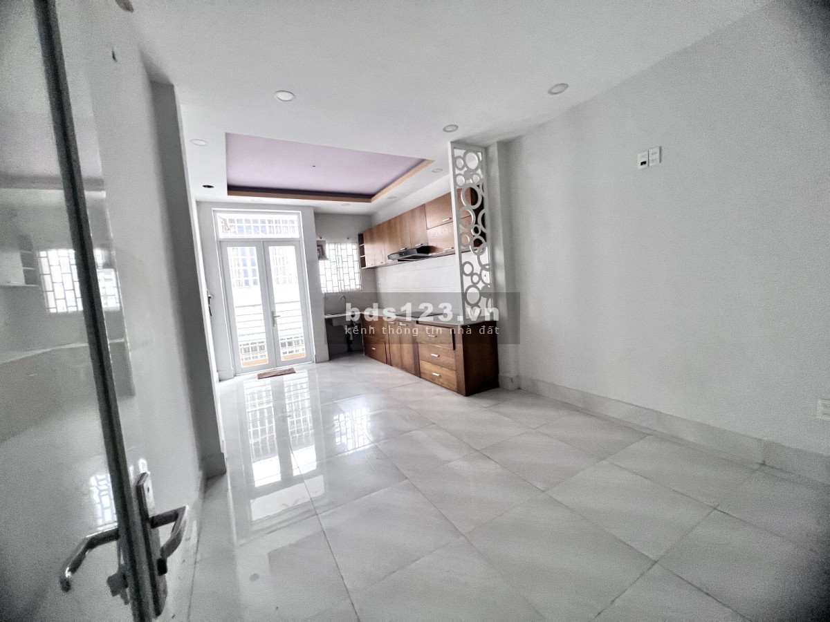 Bán nhà mặt tiền quận 11 - Khu hiếm kinh doanh đa nghành - 13.2 T