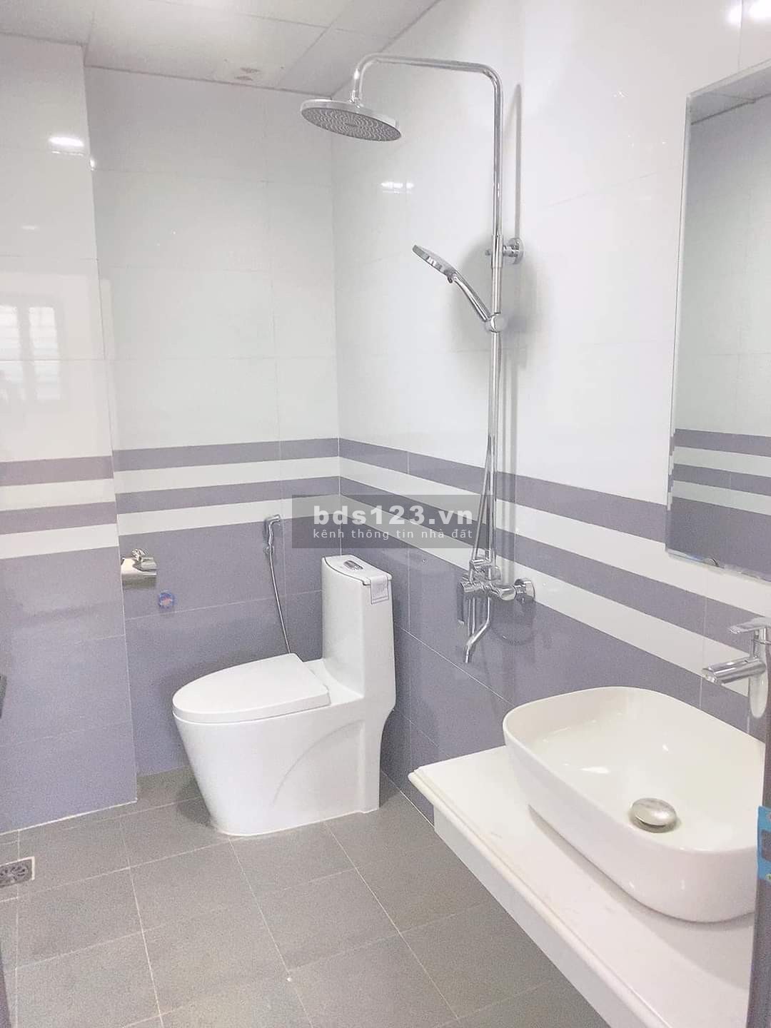 Chính chủ gửi bán nhà Ngô Thì Nhậm, HĐ nhà đẹp 5 tầng thang máy ô tô vào nhà