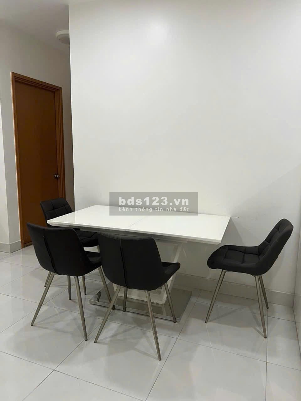 C/C Phúc Yên, P15,Tân Bình: 81m2, 2p ngủ, 2wc, Nt, 10tr/th