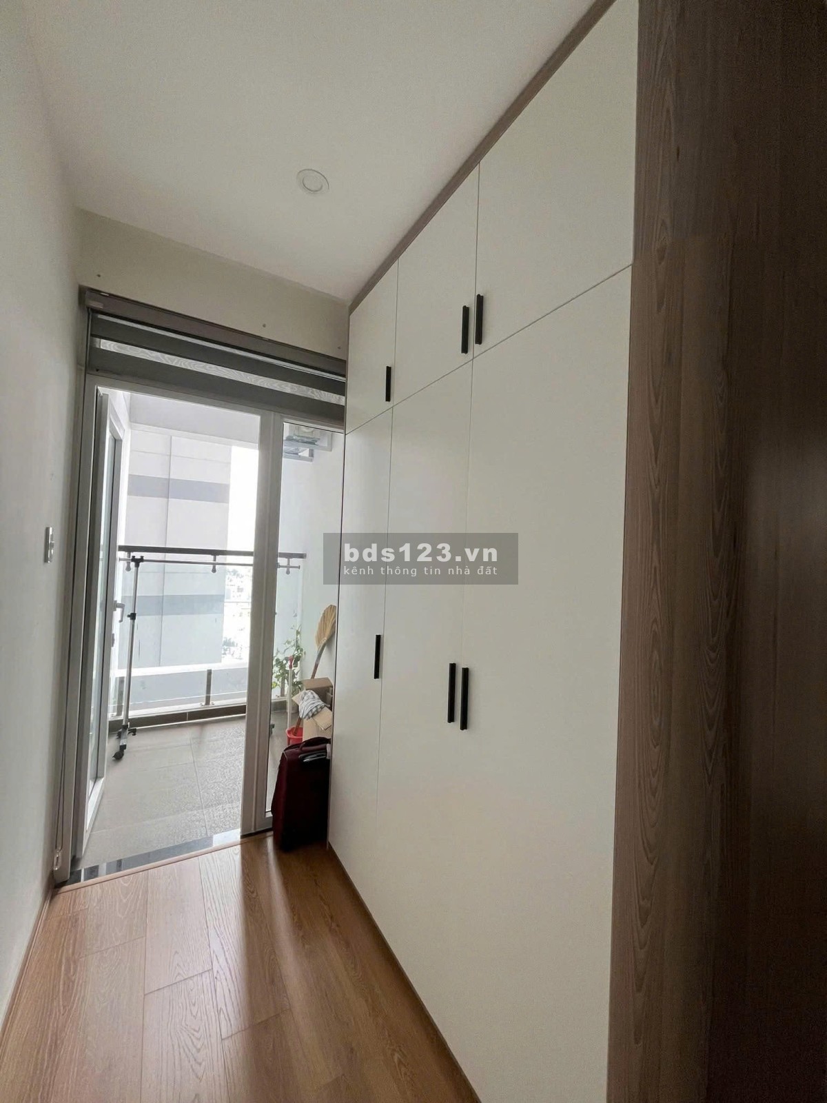 Chung cư Cantavil Hoàn Cầu, Bình Thạnh: 90m2, 2p ngủ, 2wc, 15tr/th