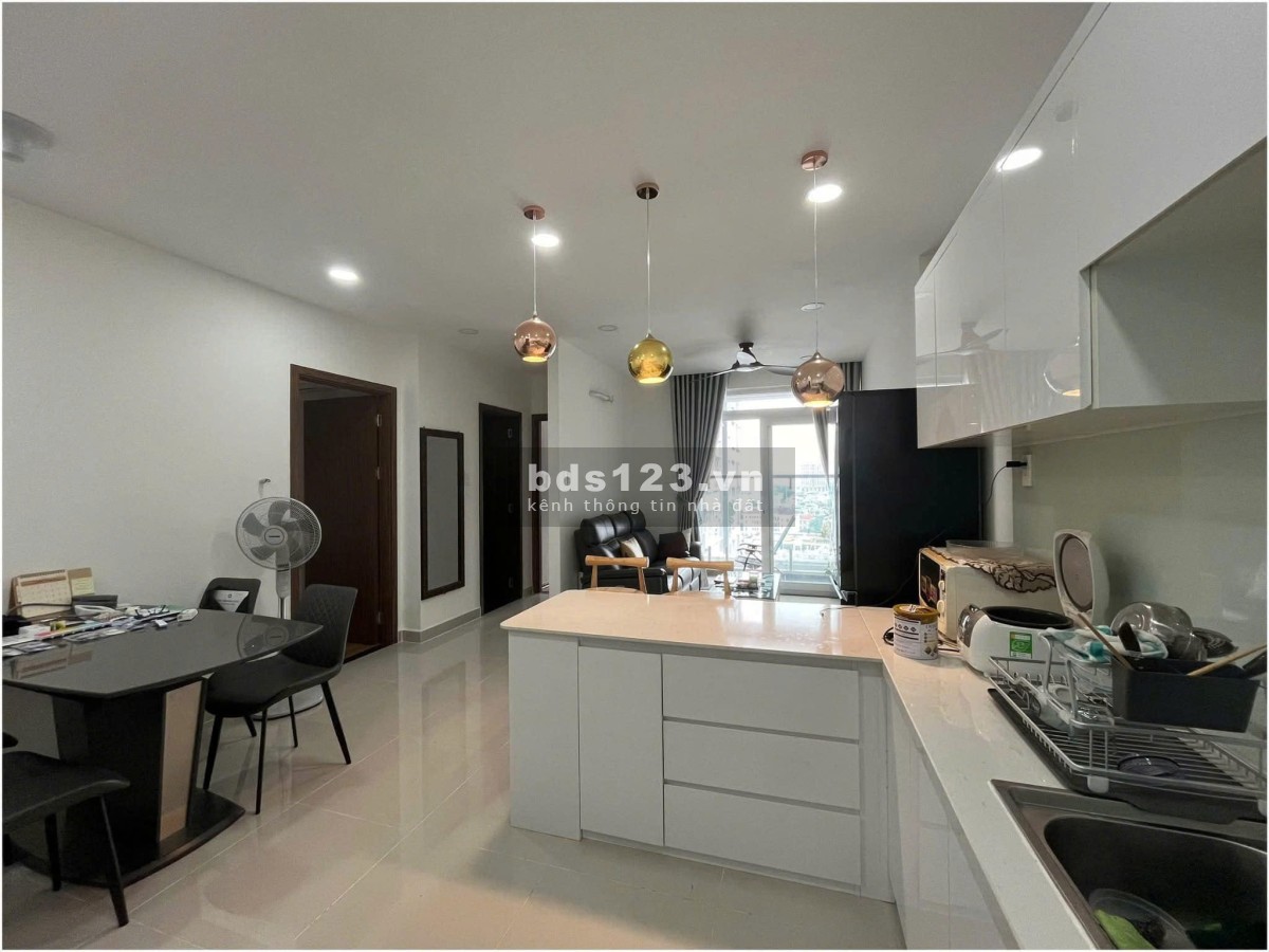 Chung cư Cantavil Hoàn Cầu, Bình Thạnh: 90m2, 2p ngủ, 2wc, 15tr/th