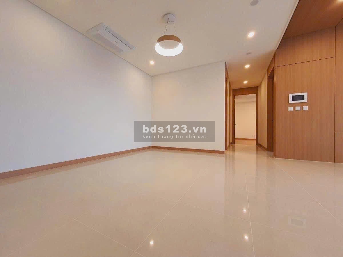 Bán nhanh căn hộ A (91m2) view biệt thự và hồ Tây 02 ngủ nội thất cơ bản