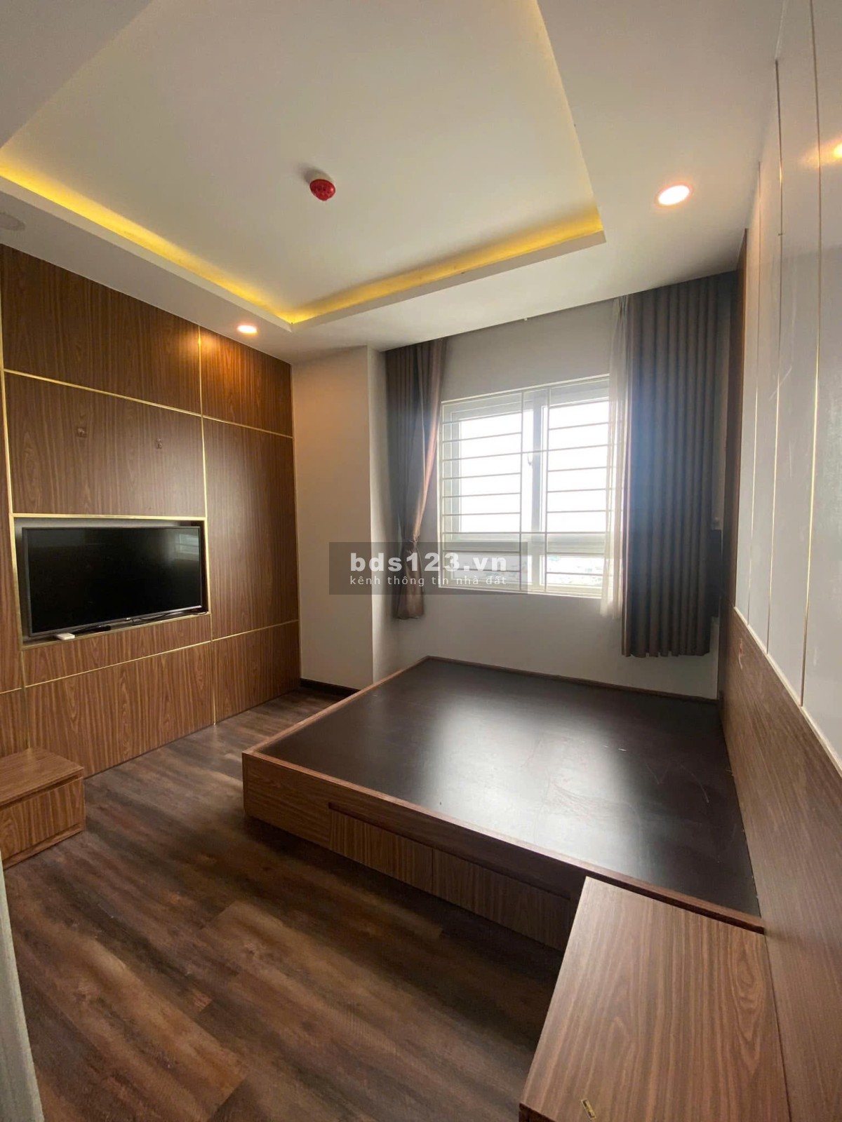 Chung cư Saigonres. Nguyễn Xí, Bình THạnh: 14tr/th, 2p ngủ, 2wc, nội thất