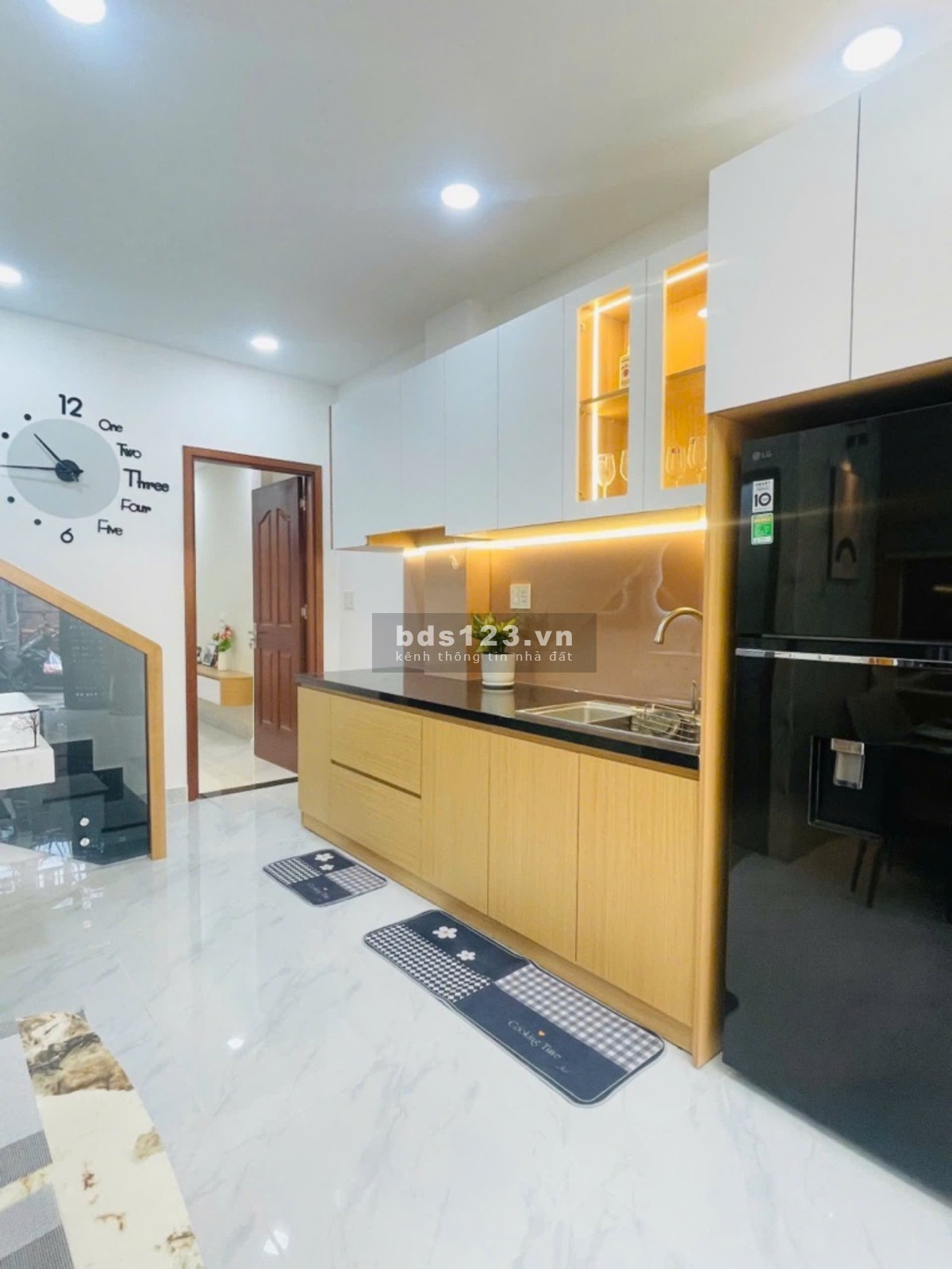 Nhà mới đón Tết - Gần mặt tiền - 40m2 - 2 Tầng - Lê Quang Định, P.1, Gò Vấp, TP.HCM