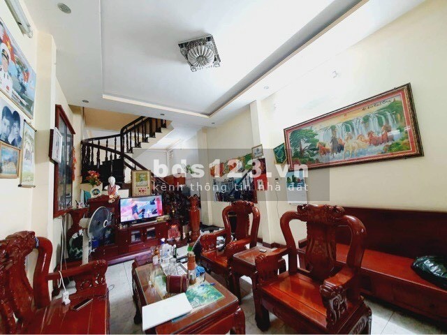 Chủ vỡ nợ cần bán gấp 17ty7 nhà mặt tiền đường 12 ngày chợ khiết tâm Giá cực rẻ