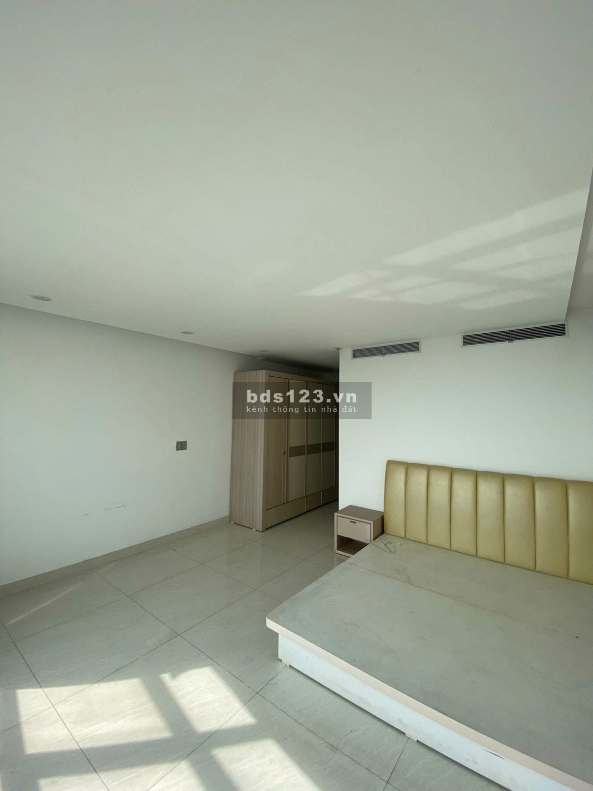 Chung cư NGuyễn Ngọc Phương, P19, Bình Thạnh: 97m2, 3 p ngủ, có NT, 20tr/th