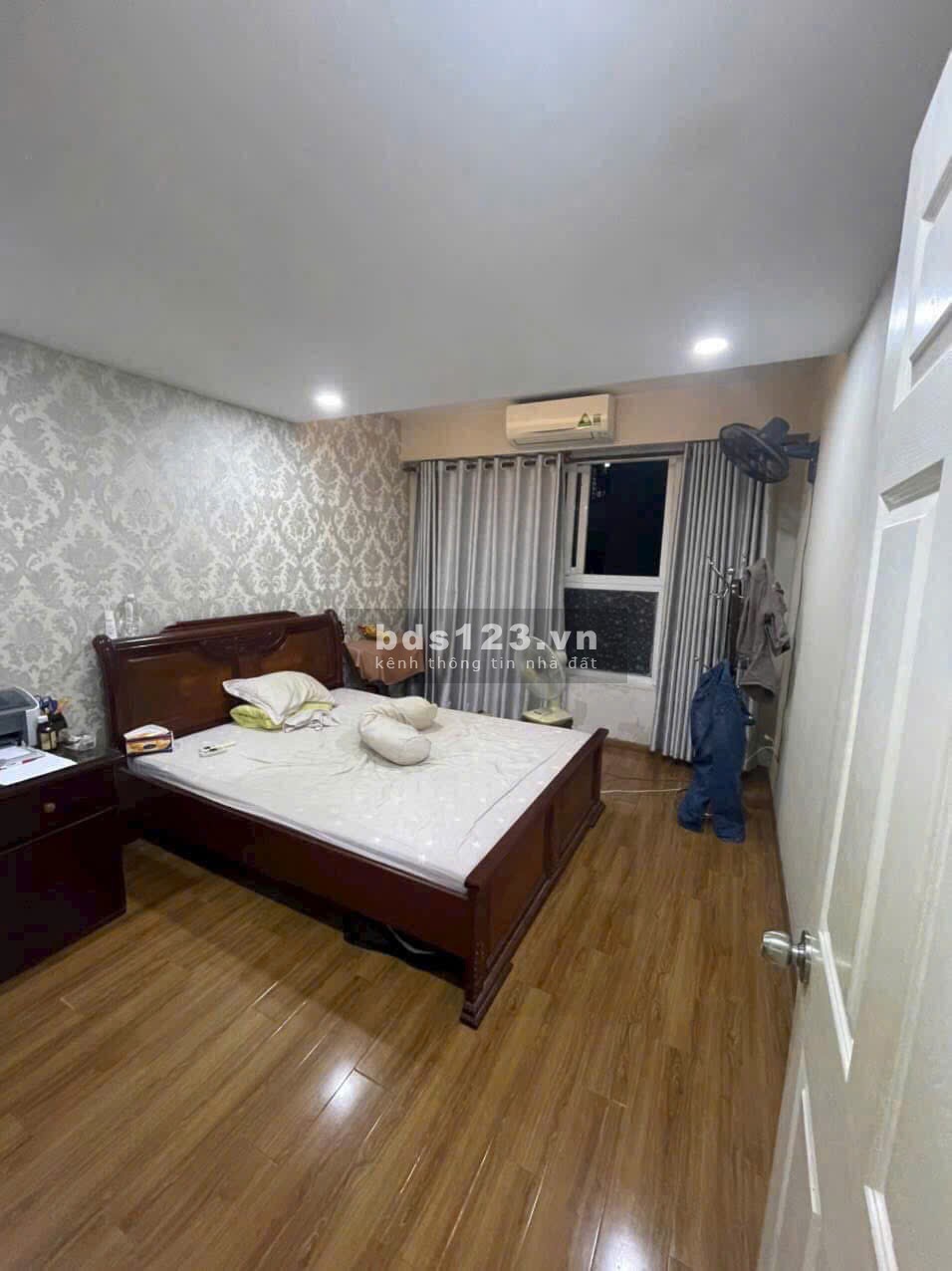 Chung cư Ruby Garden, Nguyễn Sỹ Sách, P15, TB, 80m2, 11tr5/tháng.